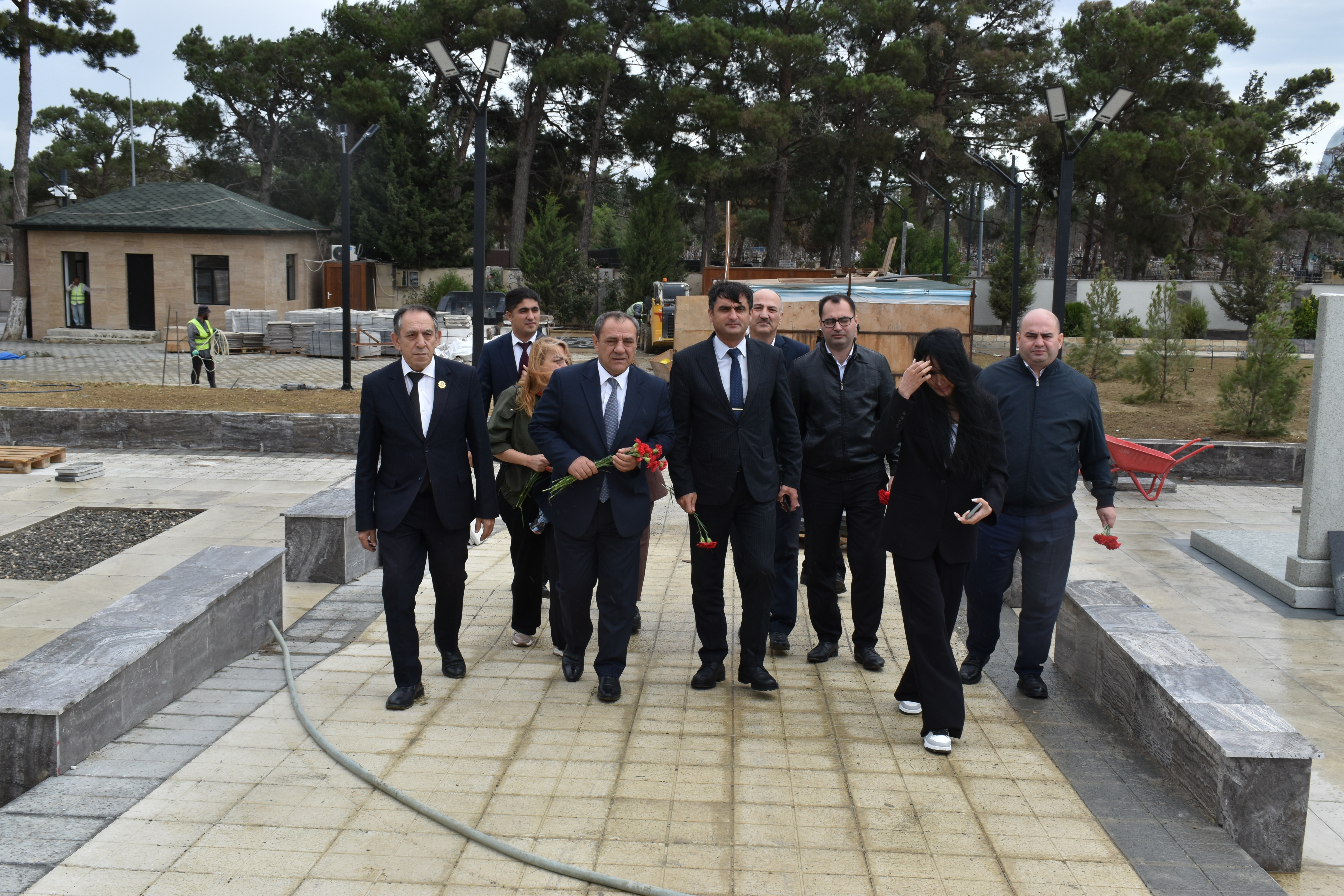Şəhid leytenant Ravil Hümbətovun şəhadətinin                üçüncü il dönümündə əziz xatirəsi yad olunub.